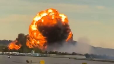 Louisville Plane Crash Shocks Residents as Investigation Begins louisville plane crash